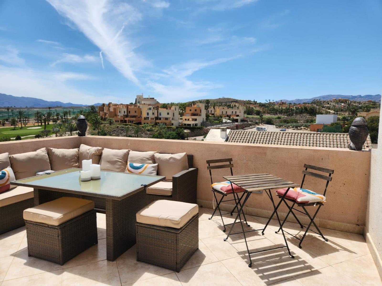 Atico Esquinero Con Preciosas Vistas Al Valle Del Este Golf Con Piscina Comunitaria! Vera Extérieur photo